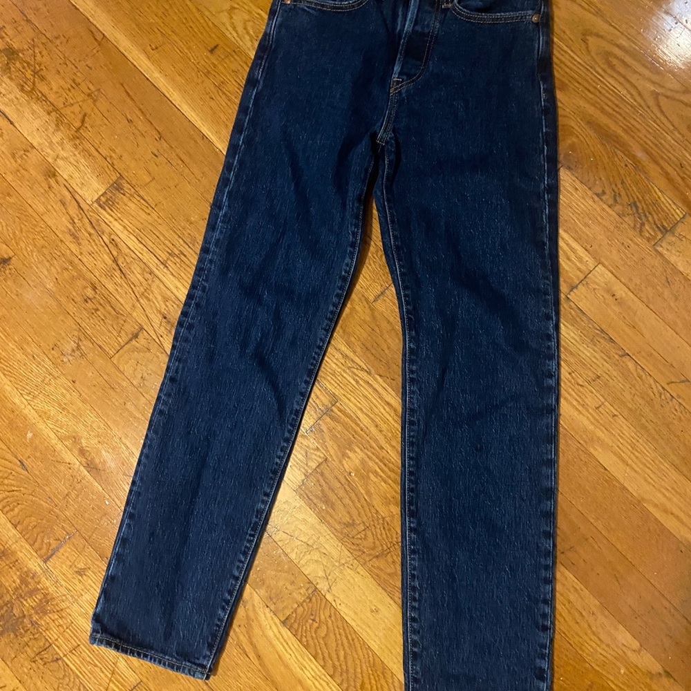 Levis Wedgie Straight Dark Blue jeans size 24